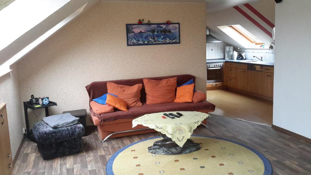 Ferienwohnung Krallert Rennertshofen エクステリア 写真
