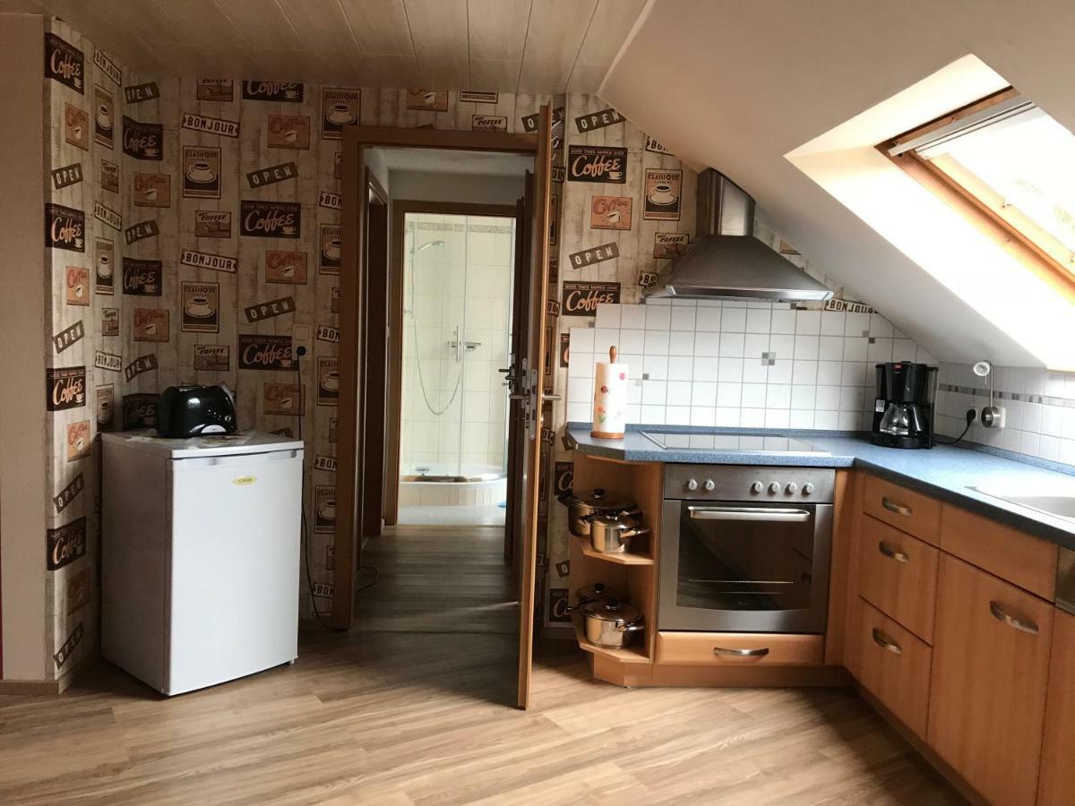 Ferienwohnung Krallert Rennertshofen エクステリア 写真
